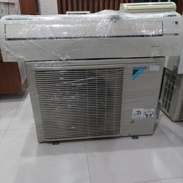 ac second daikin thailand 2 pk